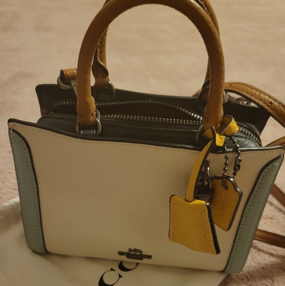 Handbag - Picture 1 of 5